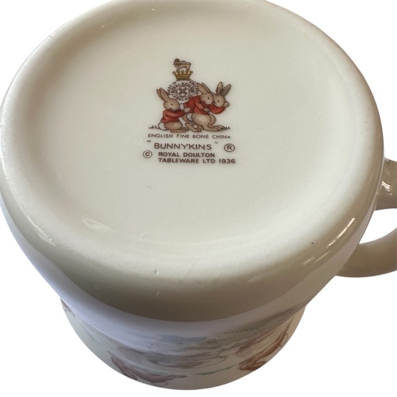 Vintage 1984 Royal Doulton Bunnykins Set - Picture 4 of 9